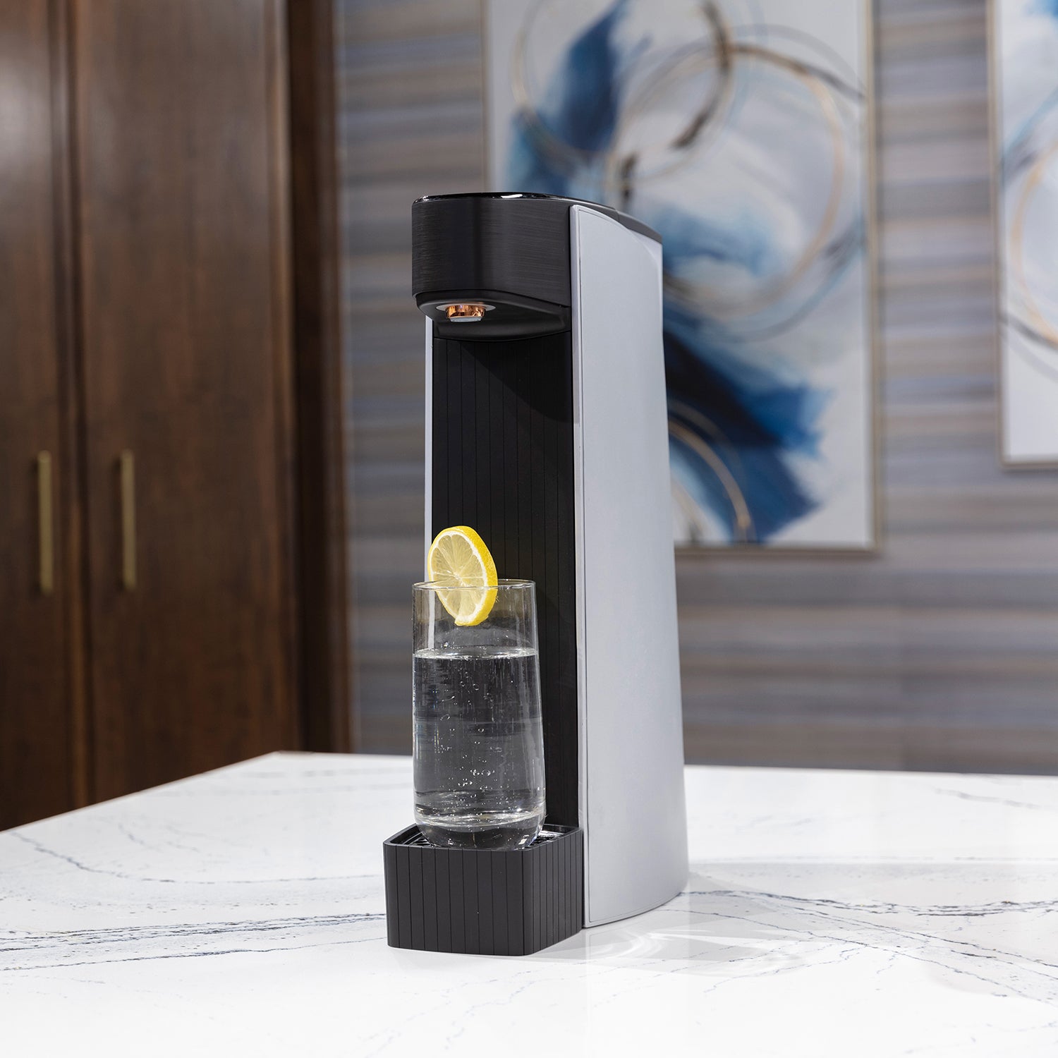 Carbon8 - One Touch Sparkling Water Maker + Filter & Lemon8 - Silver