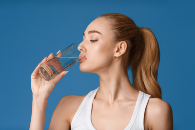 Is Sparkling Water Bad for Your Teeth And Hygiene? Debunked!