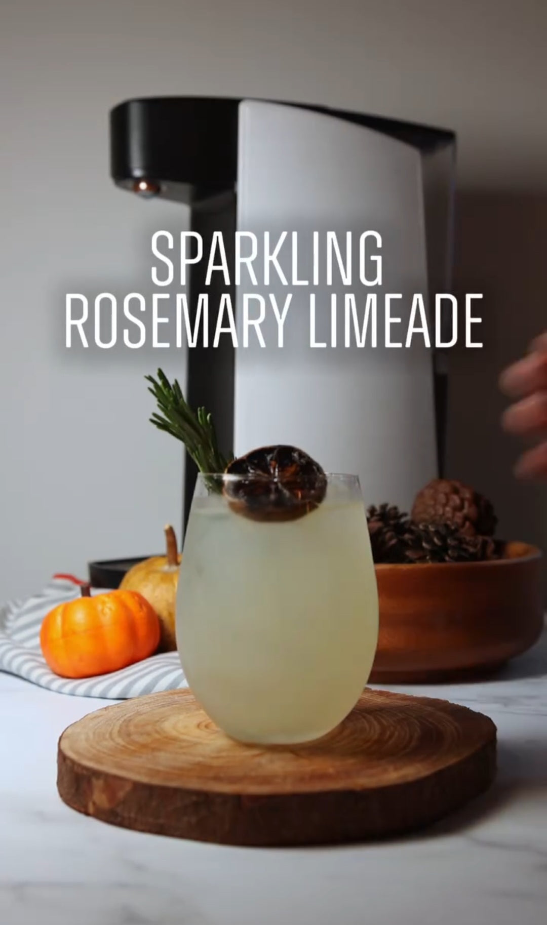 SPARKLING ROSEMARY LIMEADE