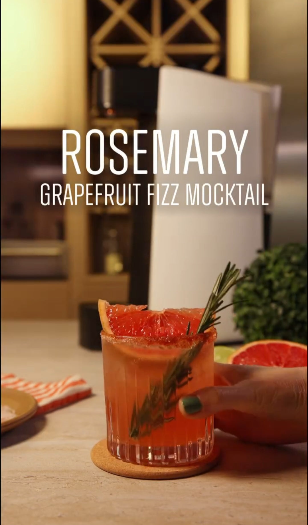 Rosemary & Grapefruit Fizz⁠ Mocktail